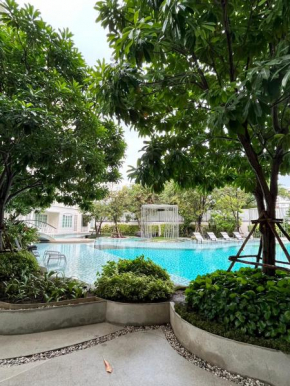Summer Hua Hin by Patsara